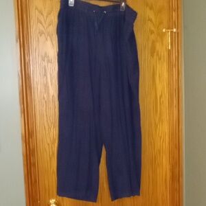 Women's Naturals D & Co. Pull On Casual Pants